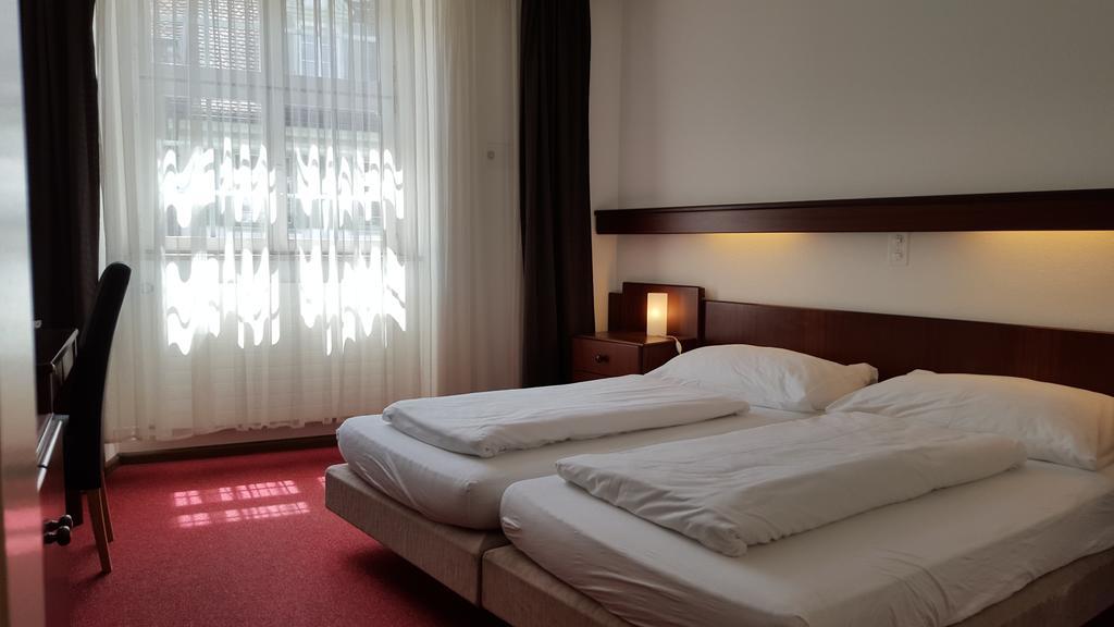 Spalenbrunnen Hotel & Restaurant Basel City Center Kültér fotó